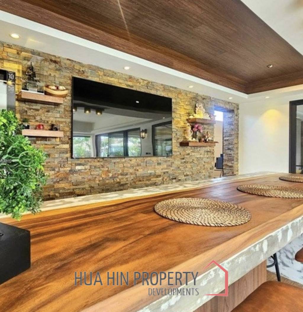 NATURAL HILL 2  : 3 bed pool villa