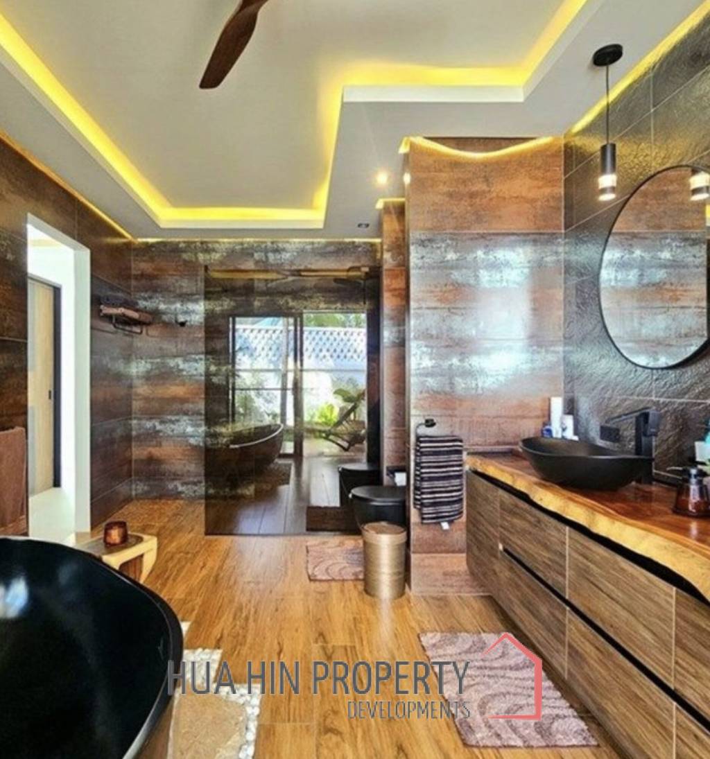 NATURAL HILL 2  : 3 bed pool villa