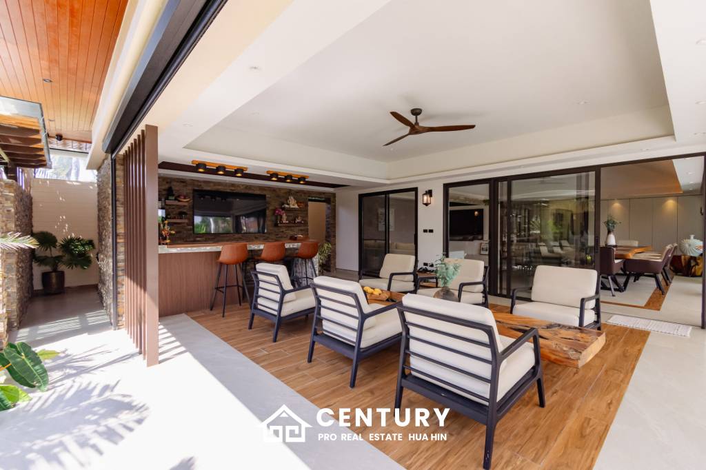 NATURAL HILL 2  : 3 bed luxury pool villa