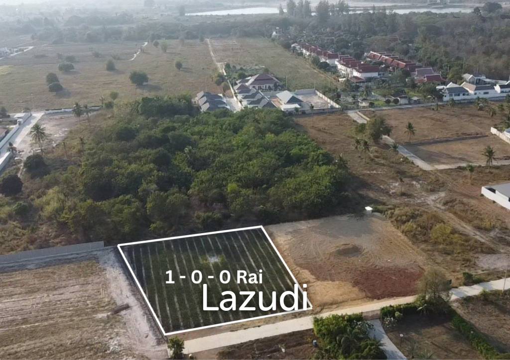 Freehold 1 Rai Plot for Sale in Hin Lek Fai
