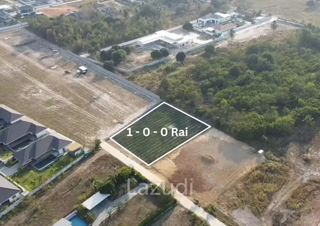 Freehold 1 Rai Plot for Sale in Hin Lek Fai