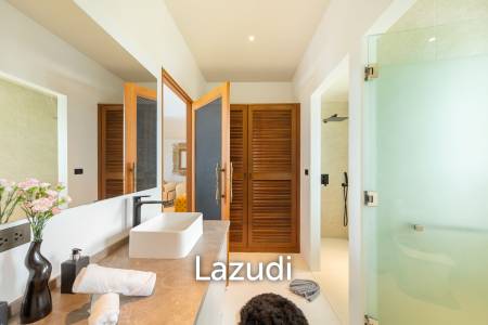 Luxury Spacious 4-Bedroom Sea View Villa for Sale in Bangpor