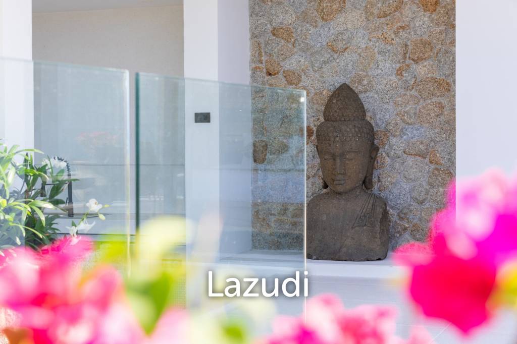 Luxury Spacious 4-Bedroom Sea View Villa for Sale in Bangpor