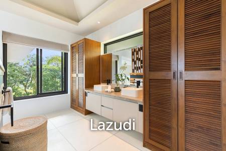 Luxury Spacious 4-Bedroom Sea View Villa for Sale in Bangpor