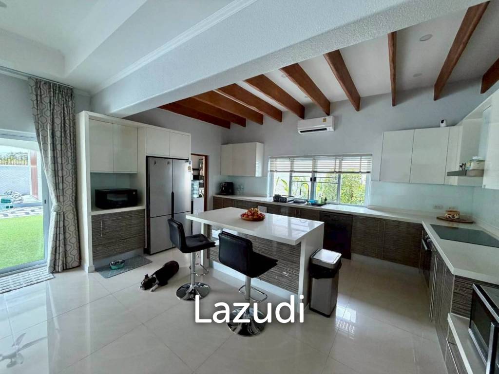3 Bedroom 4 Bathroom 270 SQ.M. Santa Maria