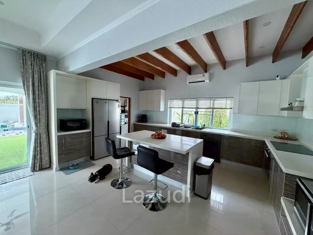 3 Bedroom 4 Bathroom 270 SQ.M. Santa Maria