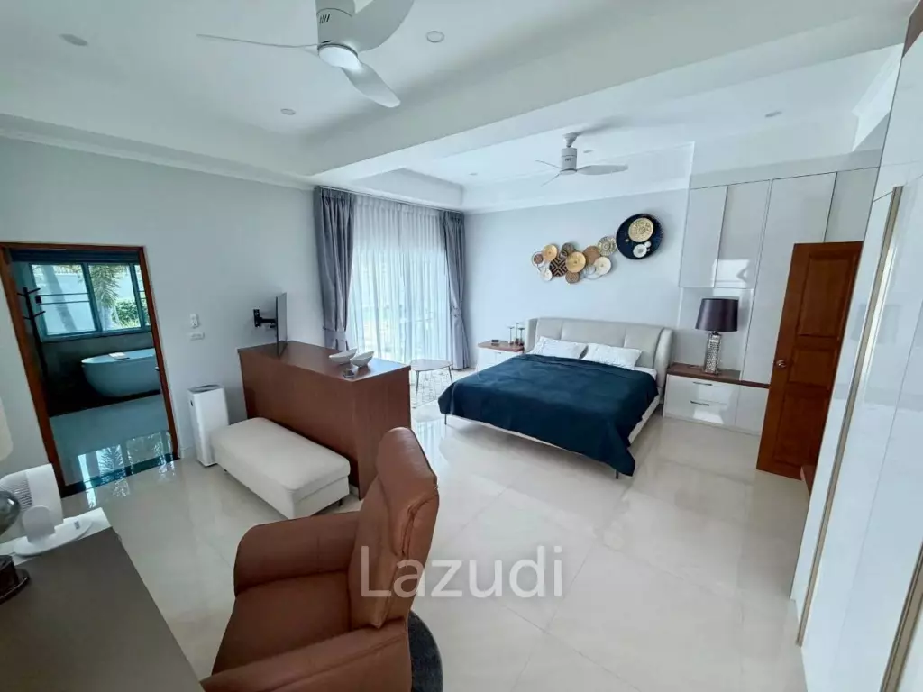 3 Bedroom 4 Bathroom 270 SQ.M. Santa Maria