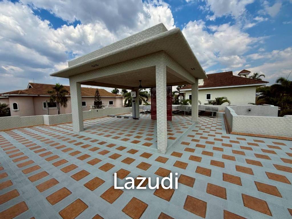 3 Bedroom 4 Bathroom 270 SQ.M. Santa Maria