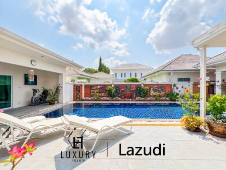 380 m² habitables / 6 chambres + 5 salles de bains / entièrement meublé