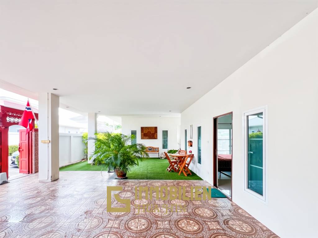 580 ตร.ม 6 เตียง 5 อาบน้ำ วิลล่า For ขาย