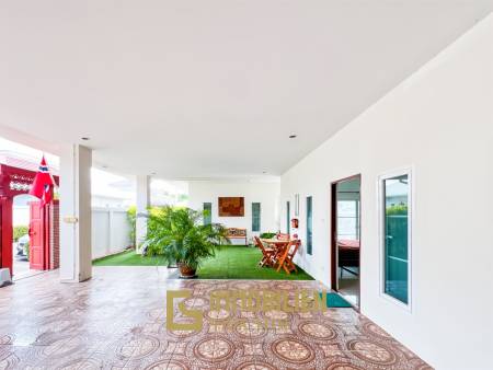 580 ตร.ม 6 เตียง 5 อาบน้ำ วิลล่า For ขาย