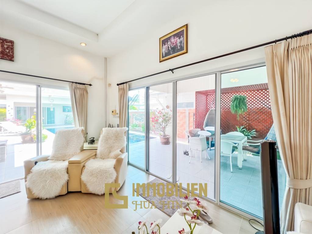 580 ตร.ม 6 เตียง 5 อาบน้ำ วิลล่า For ขาย