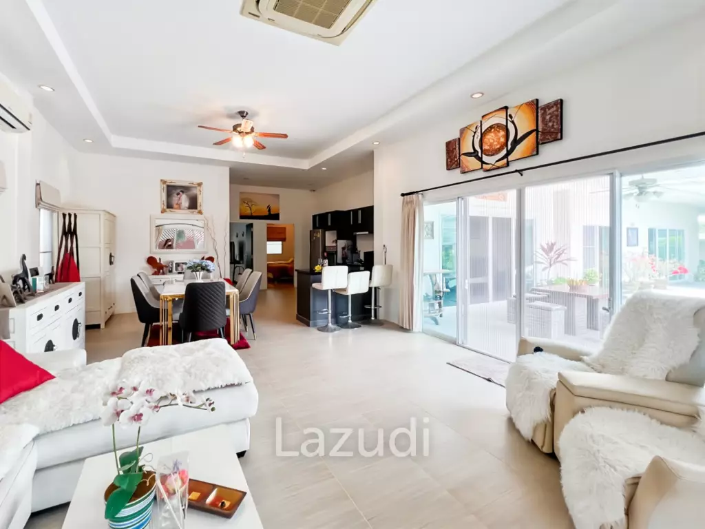 380 sqm Pool Villa in Thap Tai Hua Hin Freehold