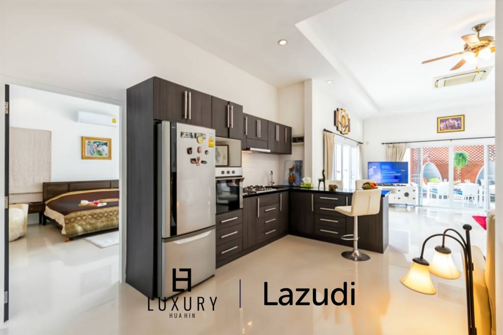 380 m² habitables / 6 chambres + 5 salles de bains / entièrement meublé