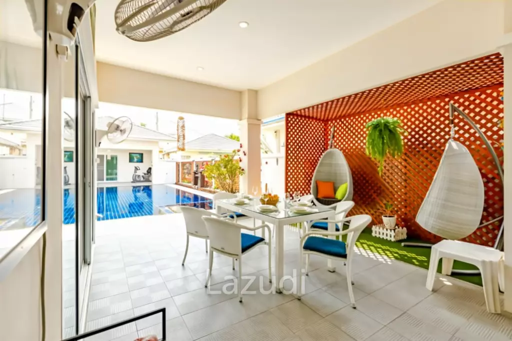 380 sqm Pool Villa in Thap Tai Hua Hin Freehold