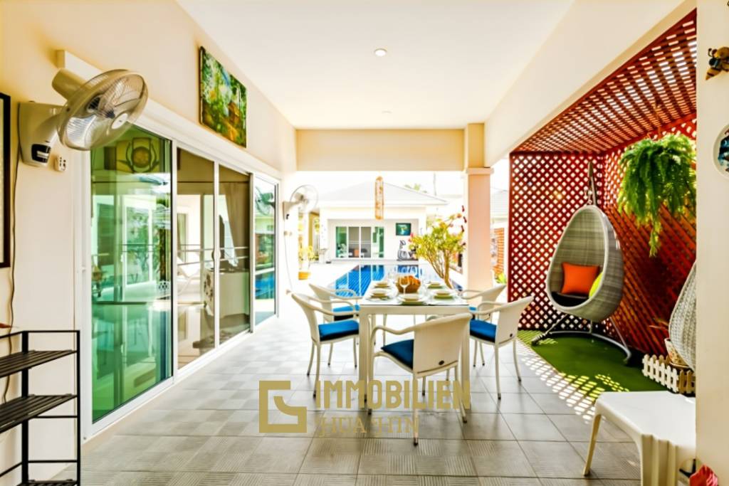 580 ตร.ม 6 เตียง 5 อาบน้ำ วิลล่า For ขาย