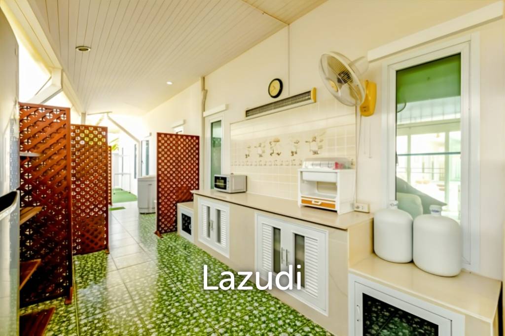 380 sqm Pool Villa in Thap Tai Hua Hin Freehold