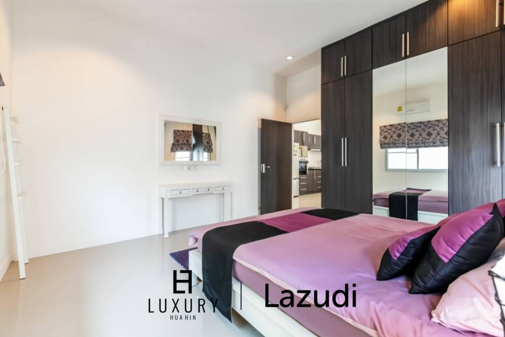 380 m² habitables / 6 chambres + 5 salles de bains / entièrement meublé