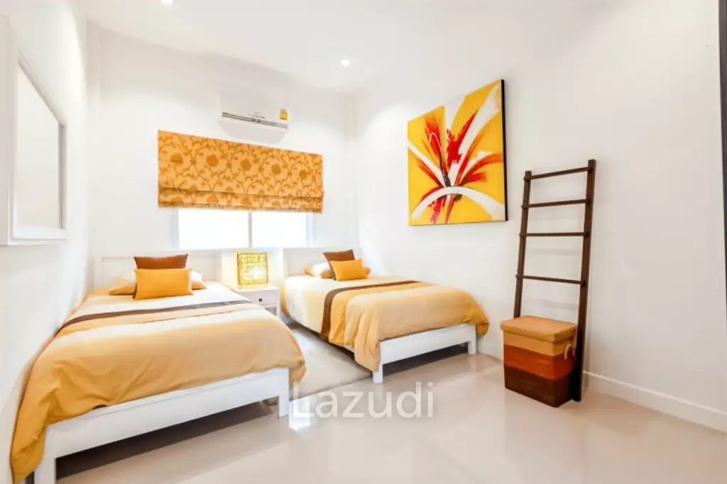 380 sqm Pool Villa in Thap Tai Hua Hin Freehold