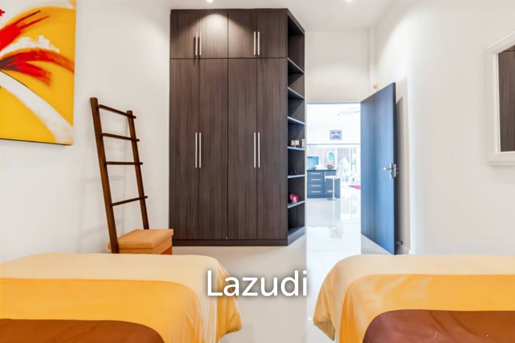 380 sqm Pool Villa in Thap Tai Hua Hin Freehold