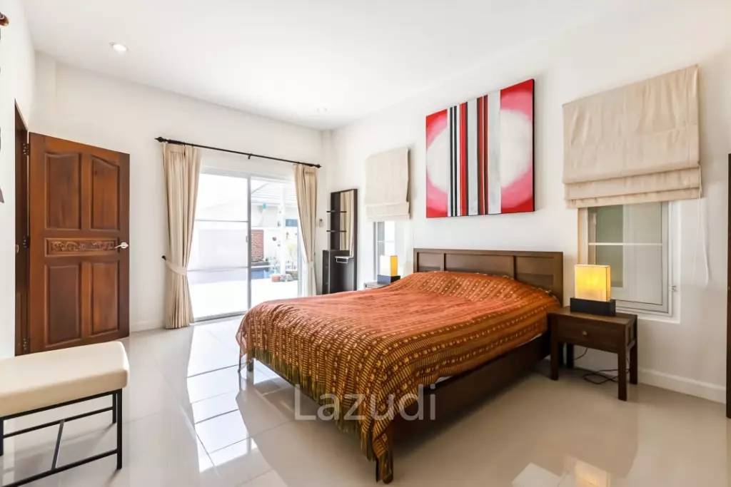 380 sqm Pool Villa in Thap Tai Hua Hin Freehold