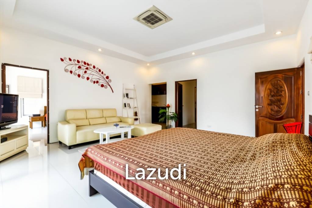 380 sqm Pool Villa in Thap Tai Hua Hin Freehold