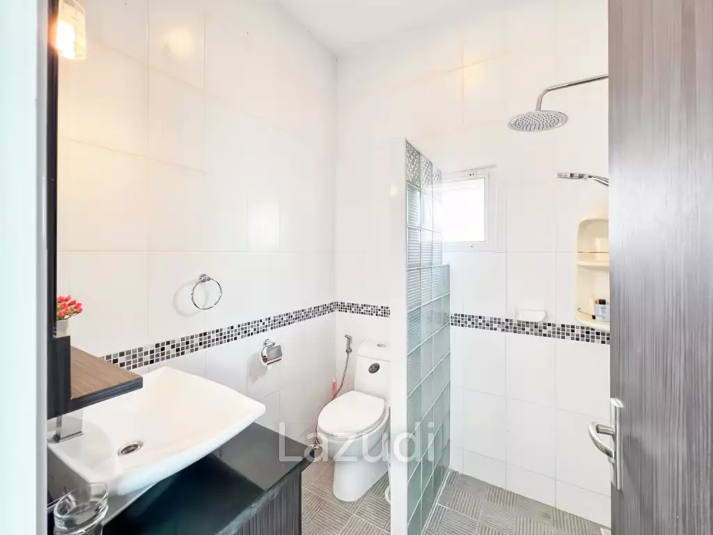 380 sqm Pool Villa in Thap Tai Hua Hin Freehold