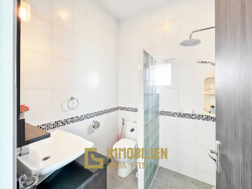 580 ตร.ม 6 เตียง 5 อาบน้ำ วิลล่า For ขาย