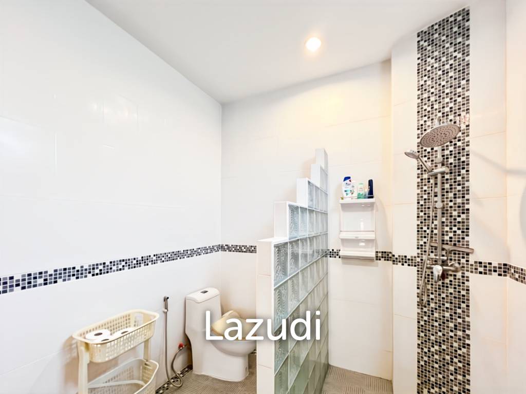 380 sqm Pool Villa in Thap Tai Hua Hin Freehold