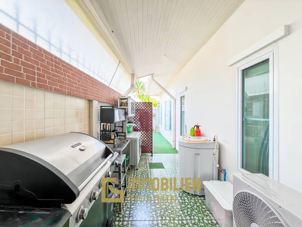 580 ตร.ม 6 เตียง 5 อาบน้ำ วิลล่า For ขาย