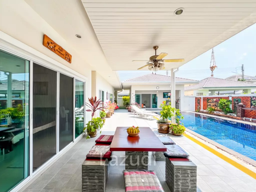 380 sqm Pool Villa in Thap Tai Hua Hin Freehold