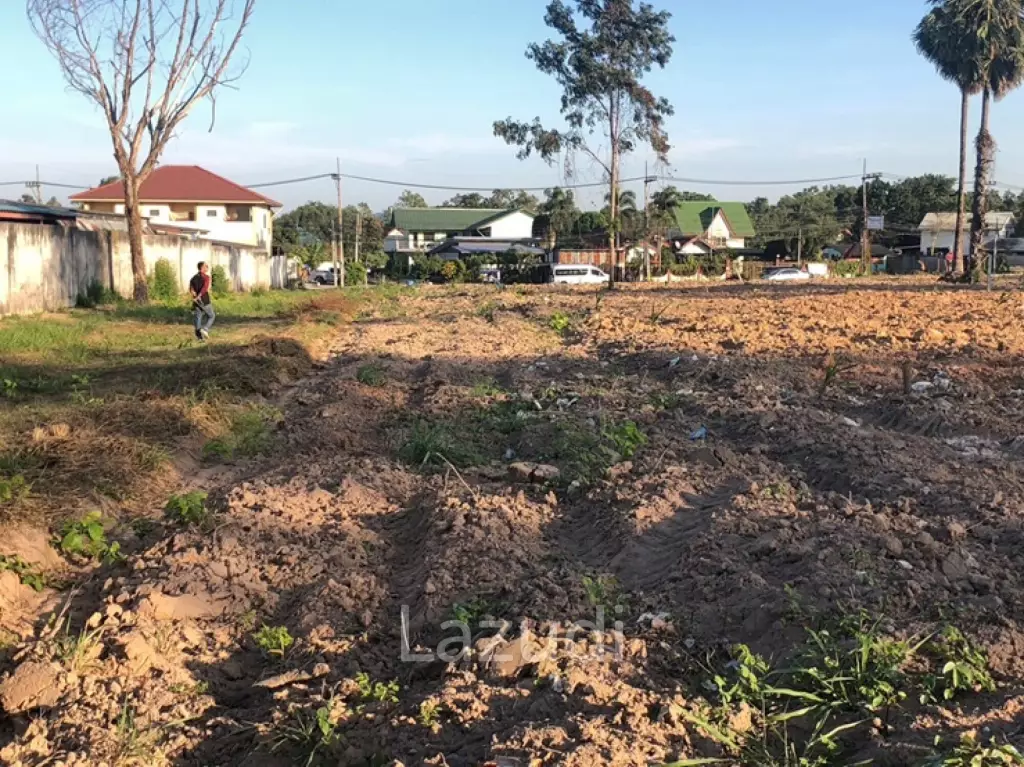 8-Rai Prime Land in EEC Orange Zone  Near Mabprachan Lake