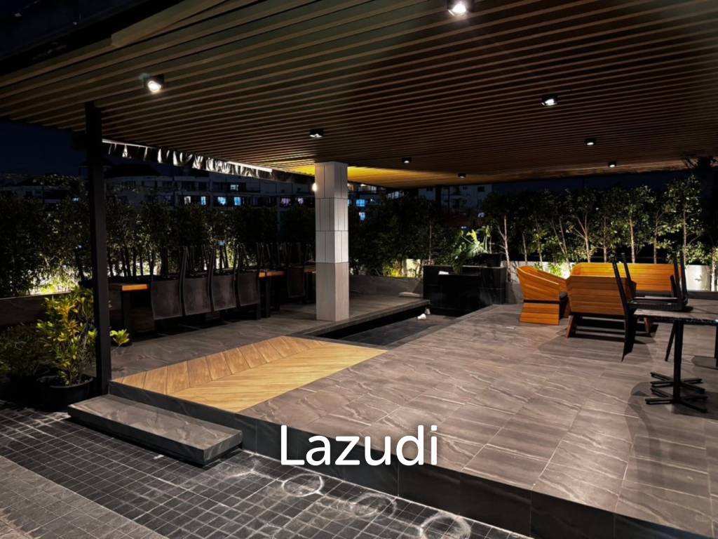 1100 sqm 8-Storey Commercial Building with Rooftop Terrace in Suan Luang Bangkok