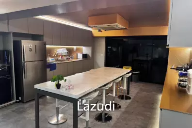 1100 sqm 8-Storey Commercial Building with Rooftop Terrace in Suan Luang Bangkok