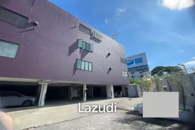 1100 sqm 8-Storey Commercial Building with Rooftop Terrace in Suan Luang Bangkok
