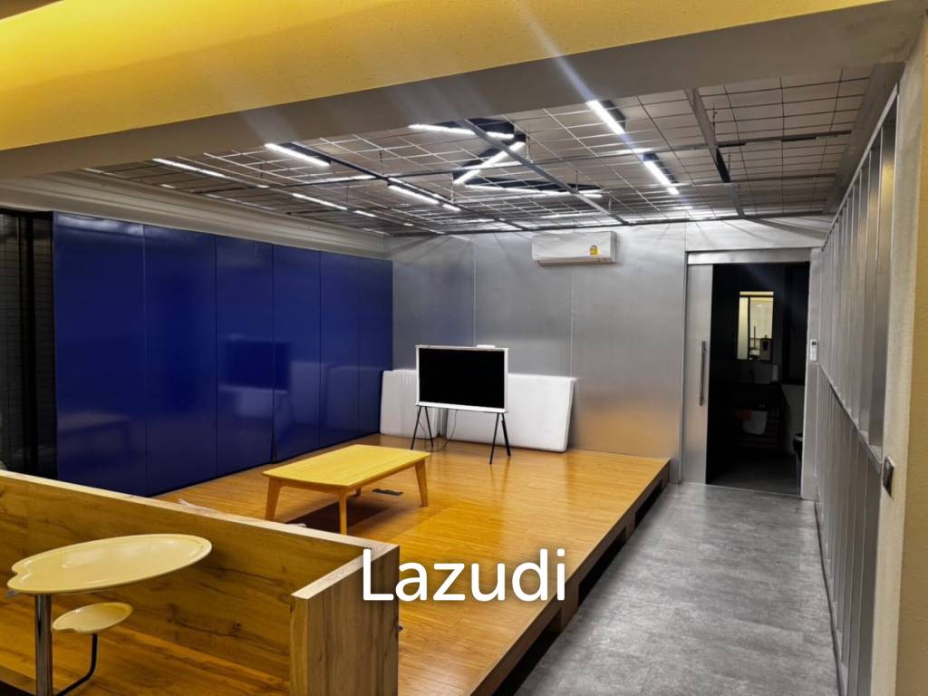1100 sqm 8-Storey Commercial Building with Rooftop Terrace in Suan Luang Bangkok
