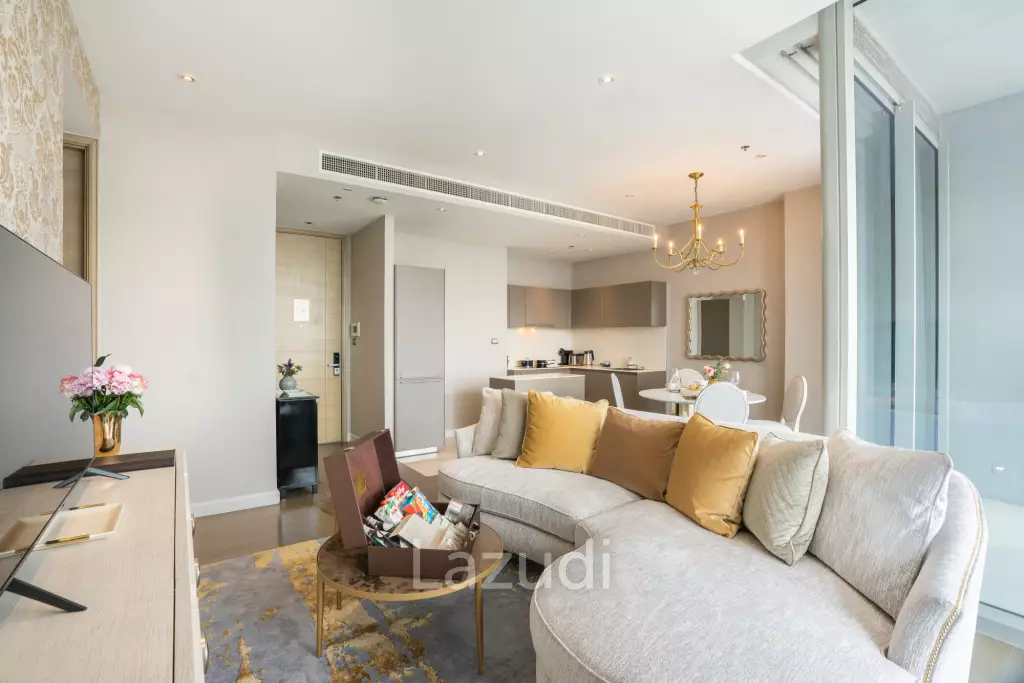 90 sqm 2 Bedroom Serviced Apartment on 37th Floor Magnolias Ratchadamri Boulevard Lumpini Bangkok