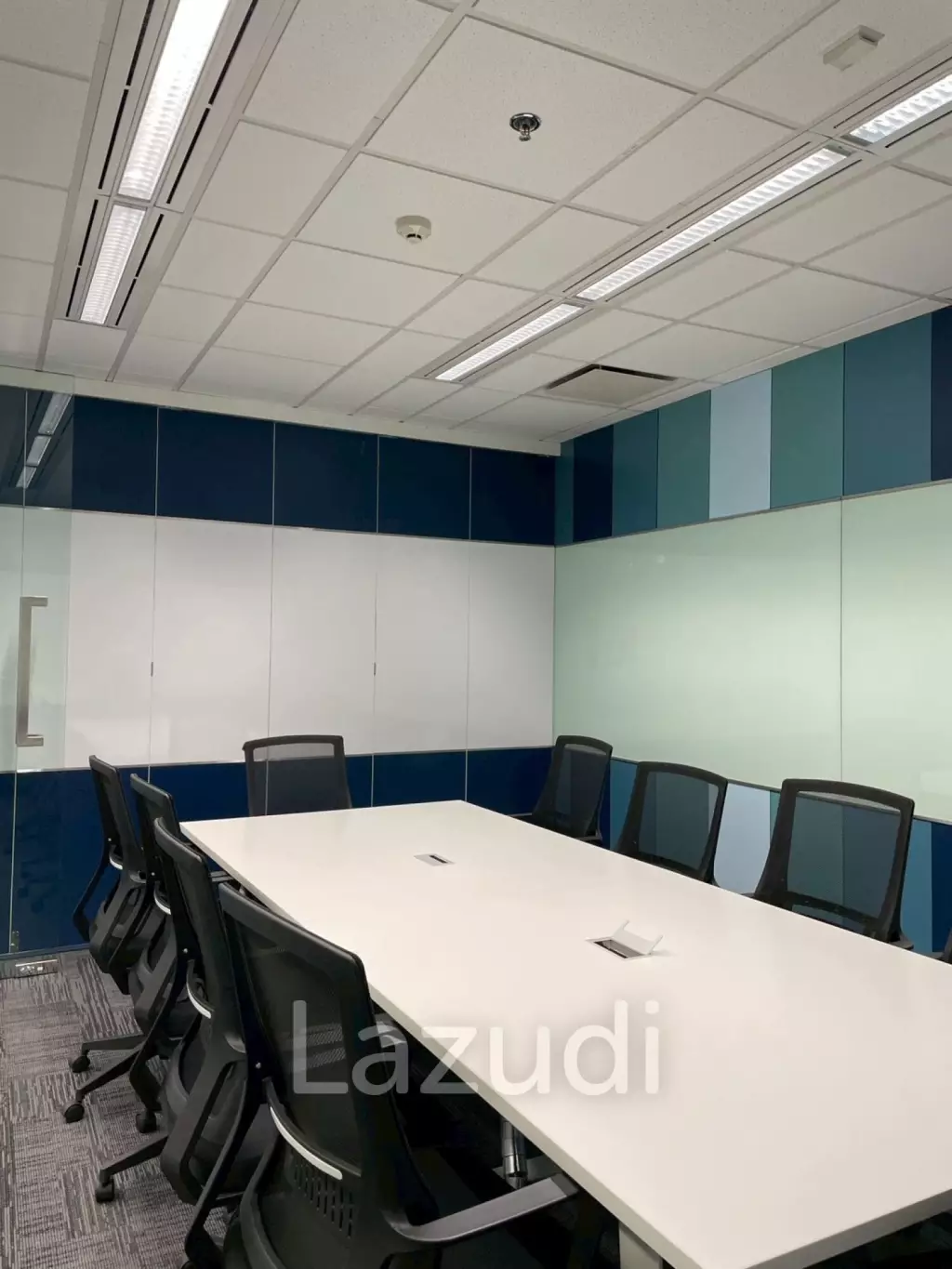 152 sqm modern office at Tipco Tower Phaya Thai Bangkok