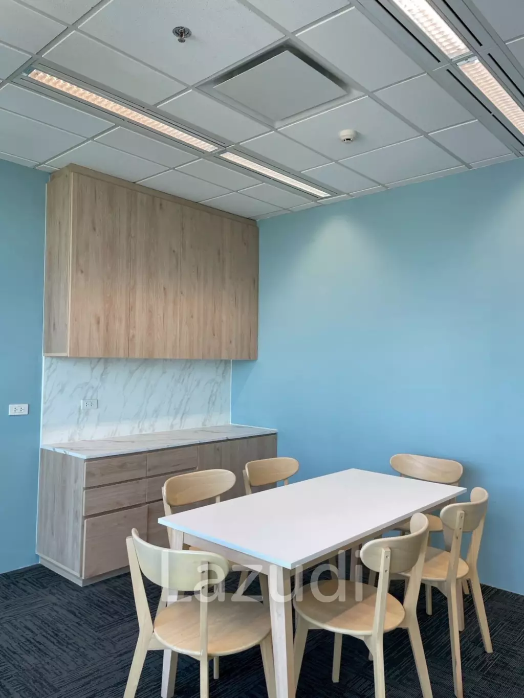 152 sqm modern office at Tipco Tower Phaya Thai Bangkok