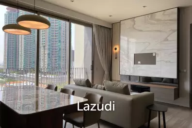 3 Bed 3 Bath 136 SQ.M RHYTHM Charoenkrung Pavilion