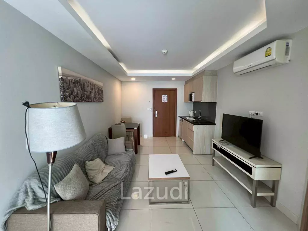 1 Bed 1 Bath 37 SQ.M. Laguna Beach Resort 2