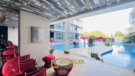 Modern / Poolblick / möbliert