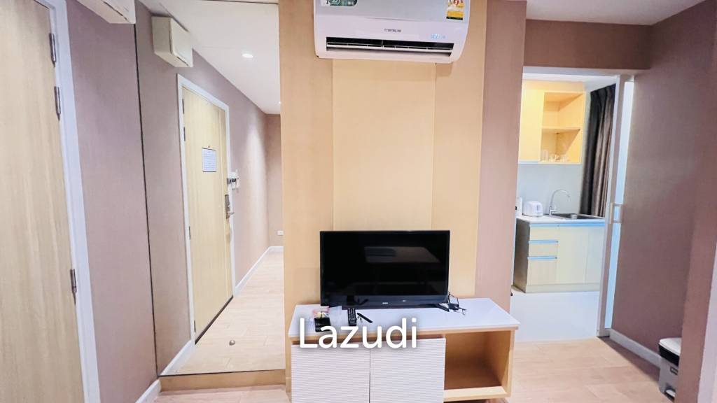 30.5 sqm modern condo with pool view in Hua Hin