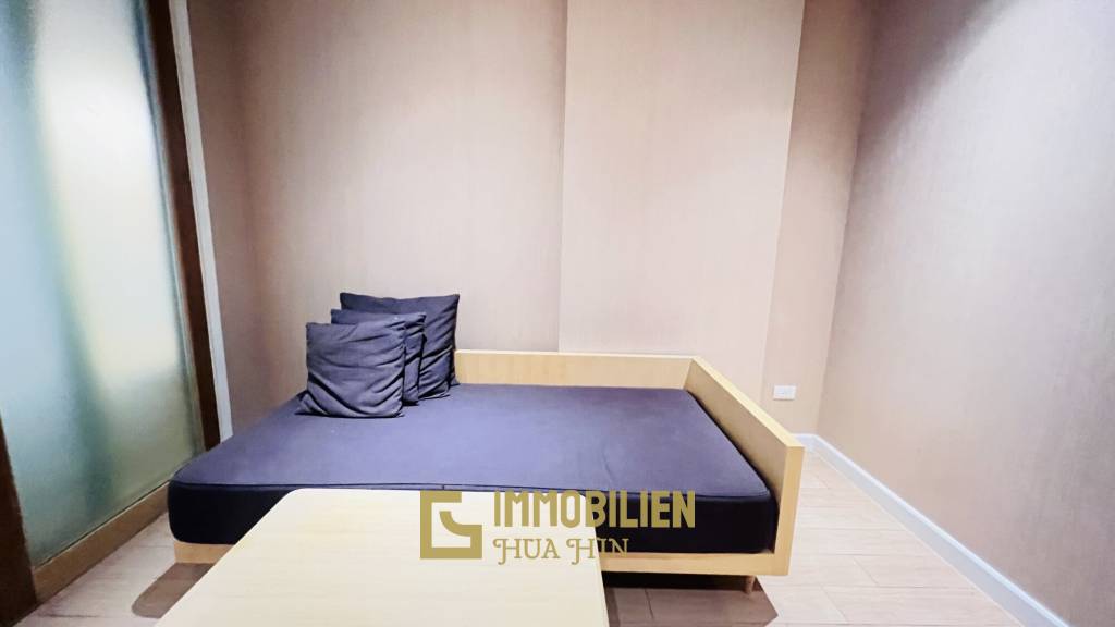 Modern / voll möbliert / 2.Stock