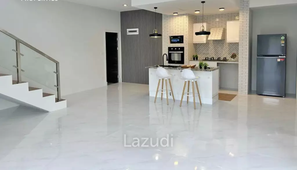 Modern 3-Bedroom Pool Villa Near the Beach – Ban Tai, Koh Samui