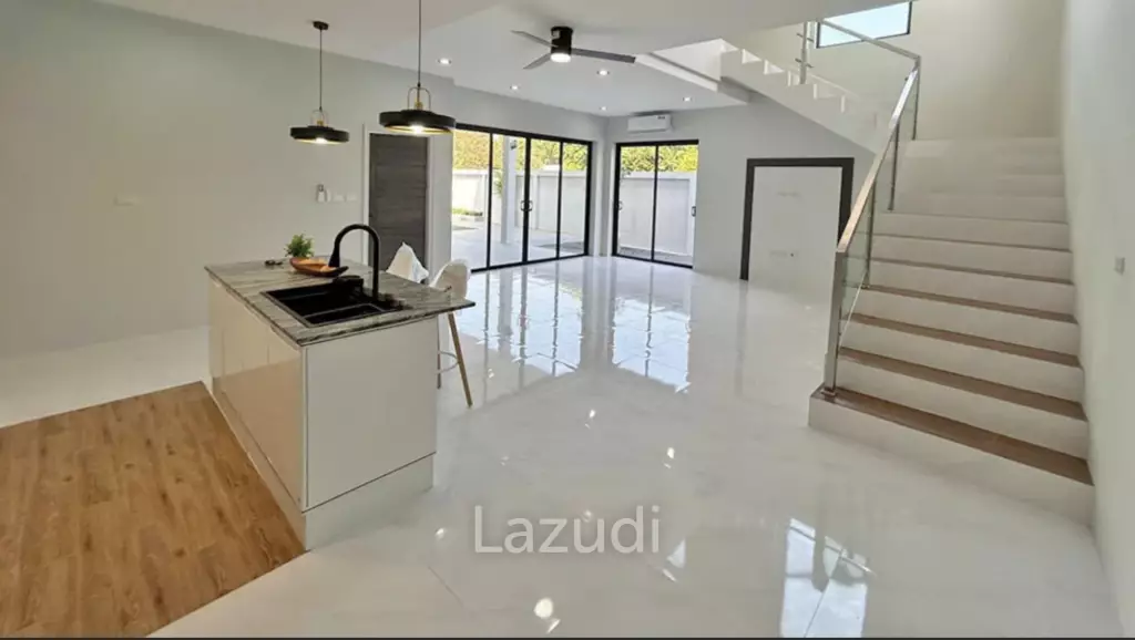 Modern 3-Bedroom Pool Villa Near the Beach – Ban Tai, Koh Samui