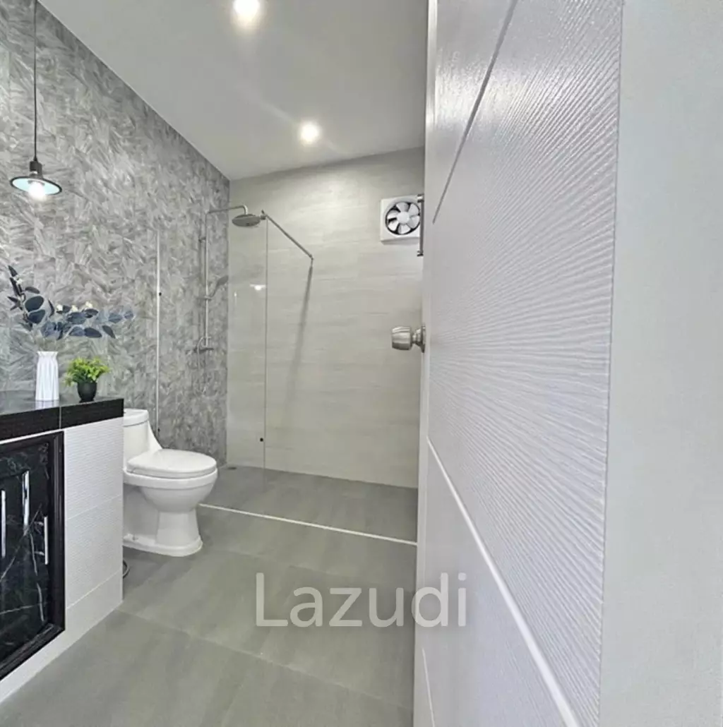 Modern 3-Bedroom Pool Villa Near the Beach – Ban Tai, Koh Samui