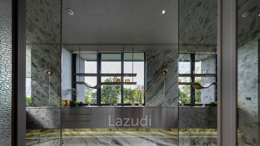 5 Bed Detached House For Sale in Sonle Residences