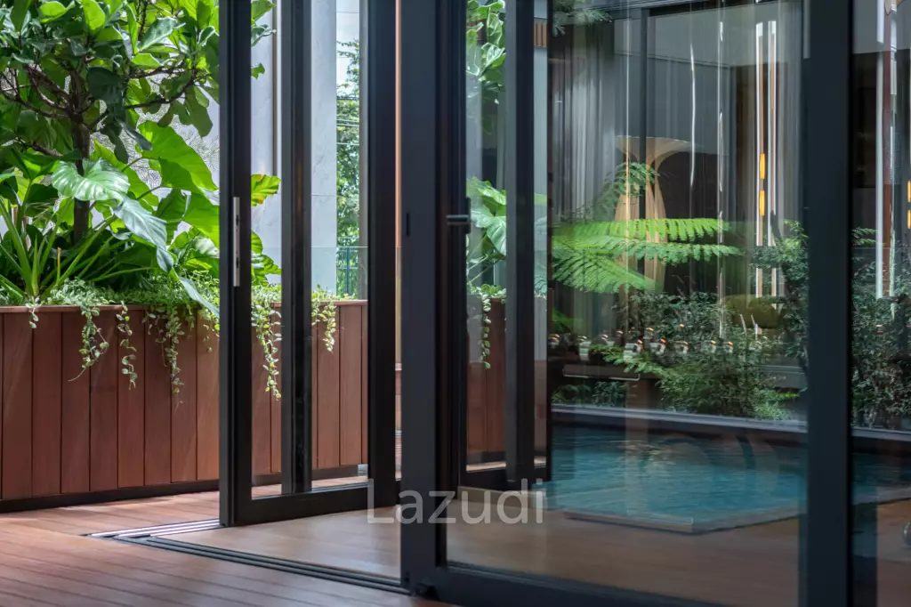 5 Bed Detached House For Sale in Sonle Residences