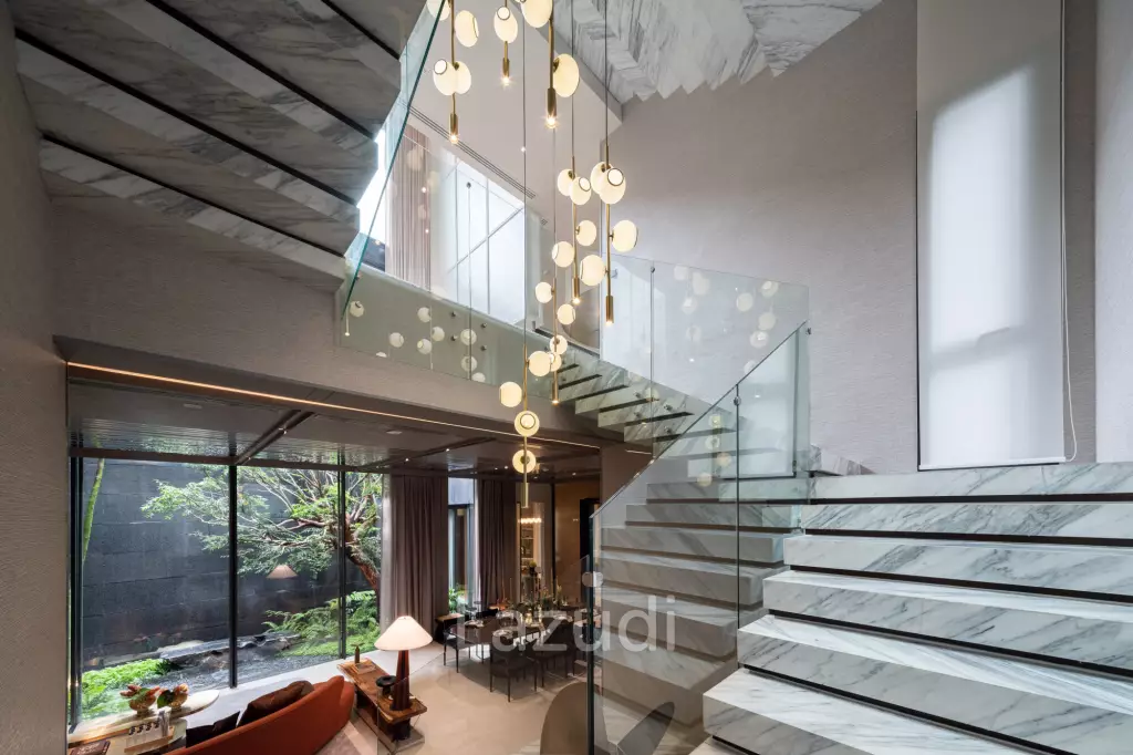5 Bed Detached House For Sale in Sonle Residences
